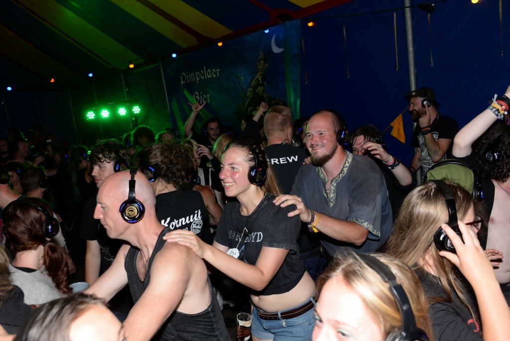 ../Images/Castlefest 2017 Silent disco vrijdag 082.jpg